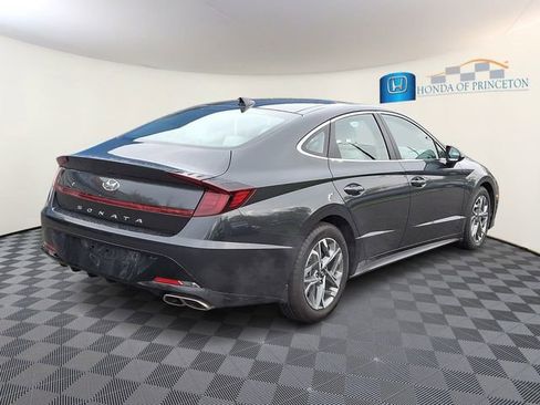 Used 2022 Hyundai Sonata SEL w/ Convenience Package FWD image 6