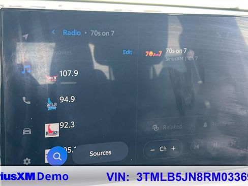 Certified 2024 Toyota Tacoma TRD Off-Road image 23