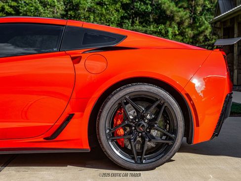 Used 2019 Chevrolet Corvette ZR1 image 5