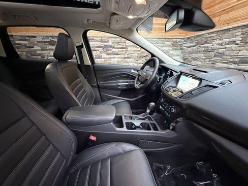 Used 2018 Ford Escape Titanium w/ Ford Safe & Smart Package AWD/4WD image 14