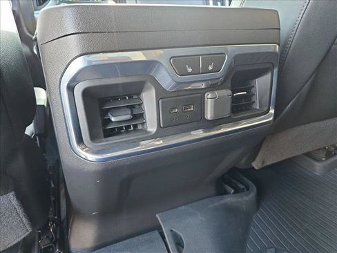 Used 2021 Chevrolet Silverado 1500 LTZ AWD/4WD image 16