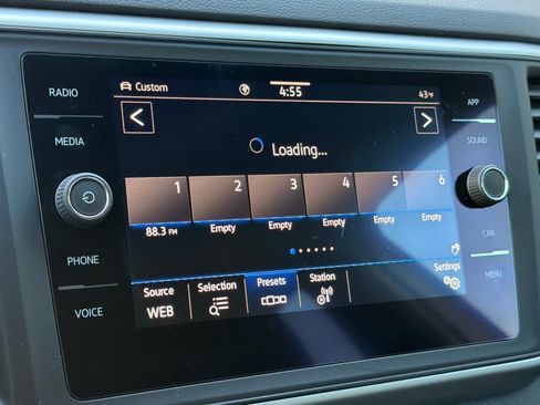 Used 2021 Volkswagen Atlas SE image 16