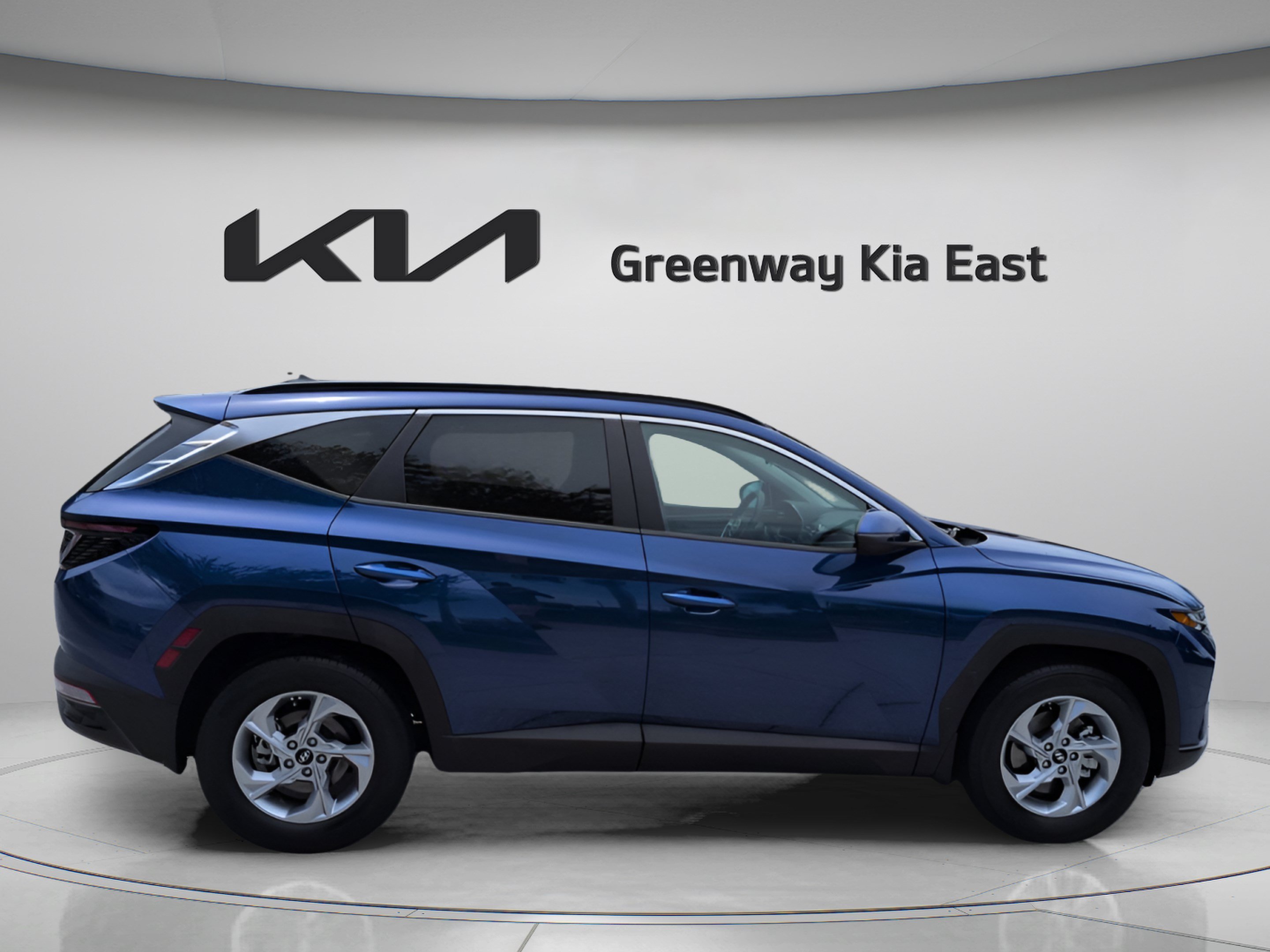 Used 2023 Hyundai Tucson SEL FWD image 5