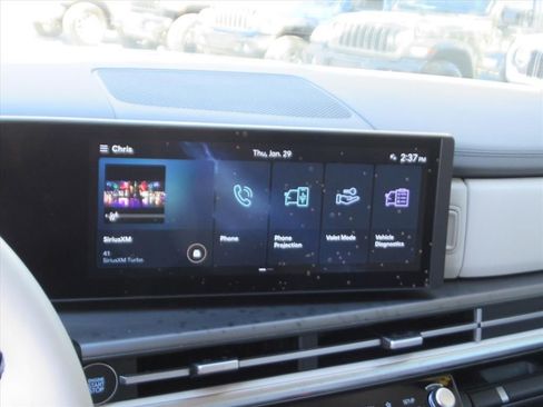 Used 2025 Hyundai Santa Fe SEL image 22