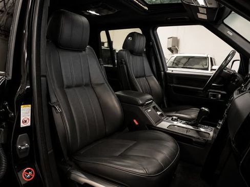 Used 2011 Land Rover Range Rover HSE AWD/4WD image 28