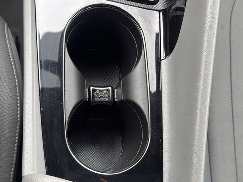 Used 2023 Hyundai Elantra SEL w/ Convenience Package image 34