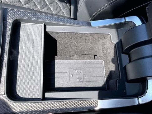 Used 2024 Audi SQ8 Premium Plus image 16