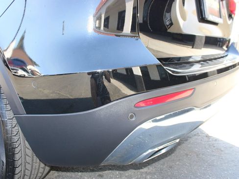 Used 2025 Mercedes-Benz GLB 250 4MATIC image 39