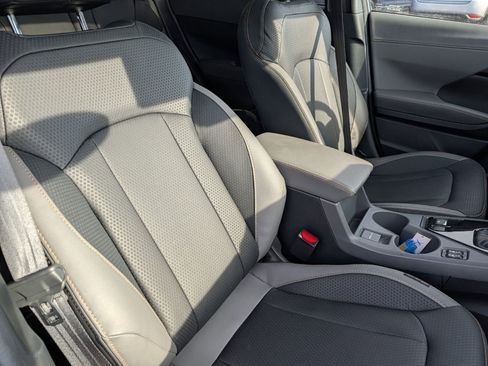 Used 2025 Subaru Crosstrek 2.5i Wilderness w/ Wilderness Package image 24