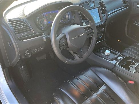 Used 2023 Chrysler 300 S image 17