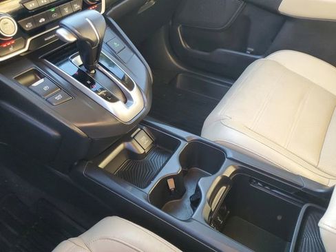 Used 2019 Honda CR-V Touring image 28