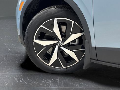 Used 2024 Volkswagen ID.4 Pro S image 36