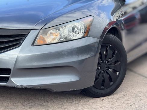 Used 2012 Honda Accord LX image 8
