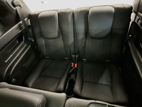 Used 2022 Mercedes-Benz GLB 250 4MATIC w/ Premium Package Lite image 30