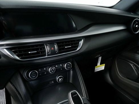 New 2025 Alfa Romeo Stelvio Sprint w/ Convenience Package image 13