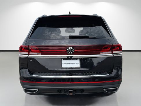 Used 2024 Volkswagen Atlas SE FWD image 4