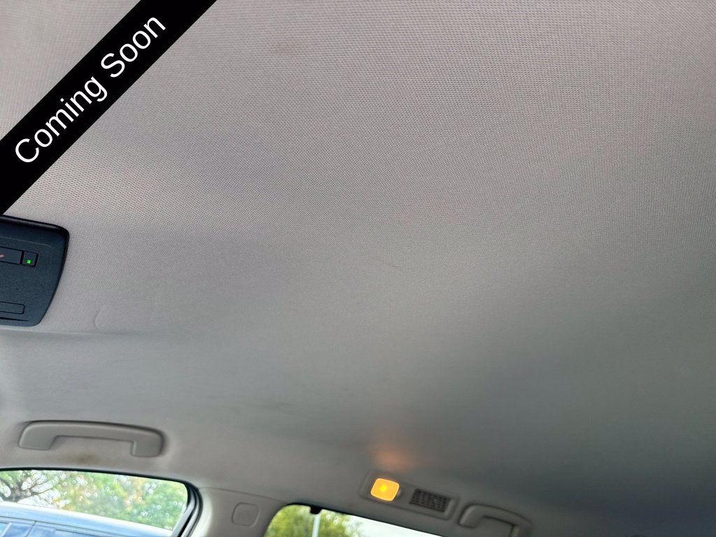 Used 2022 Nissan Pathfinder SL w/ SL Black Package FWD image 19