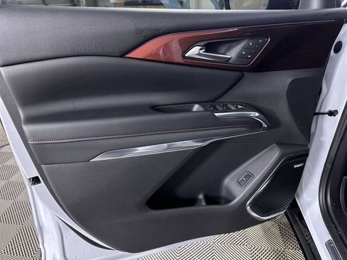 New 2026 Chevrolet Traverse RS w/ LPO, Floor Liner Package image 40