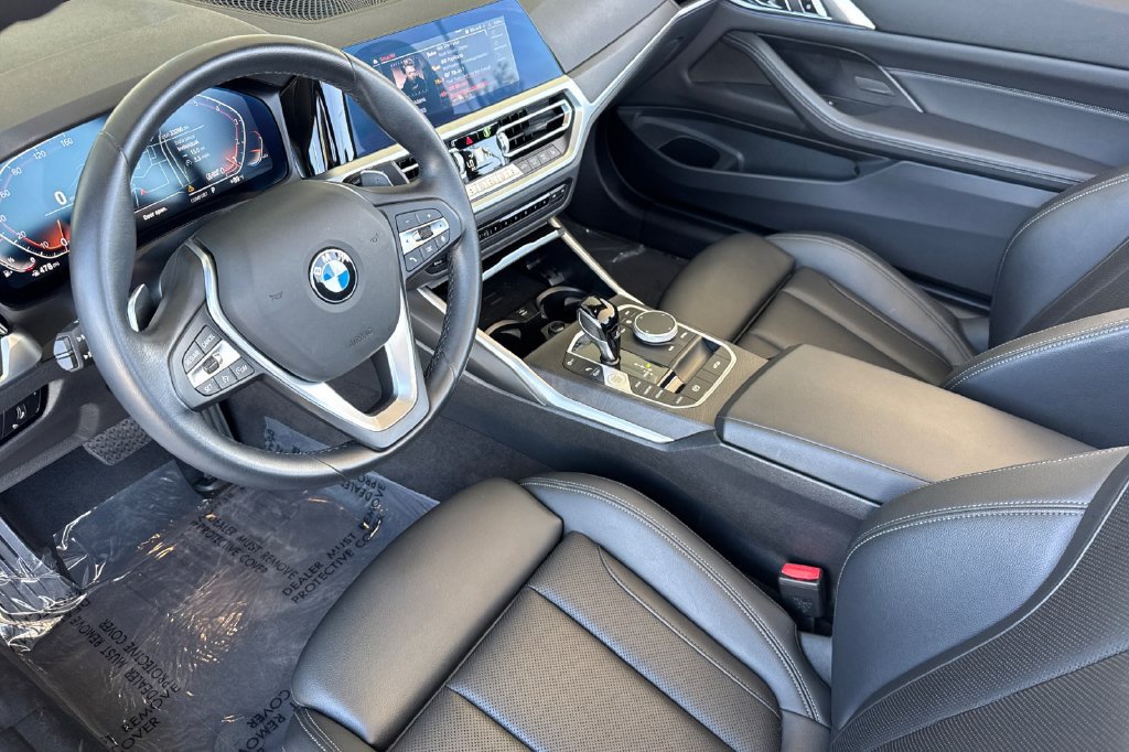 Used 2023 BMW 430i Convertible w/ Convenience Package RWD image 3