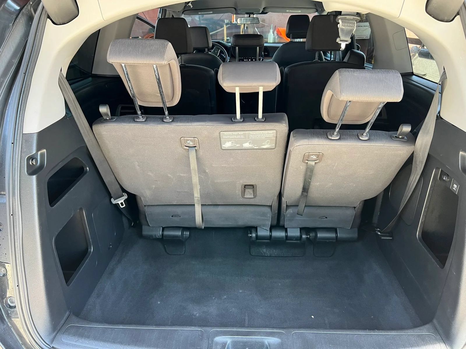 Used 2018 Honda Odyssey EX image 10