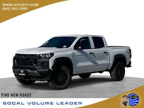 Used 2026 Chevrolet Colorado Trail Boss image 1