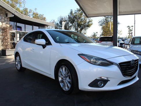 Used 2014 MAZDA MAZDA3 s Grand Touring w/ Technology Package FWD image 7