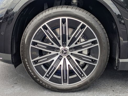 New 2026 Mercedes-Benz EQE 320 4MATIC SUV image 13