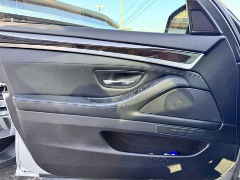 Used 2015 BMW 528i Sedan image 14