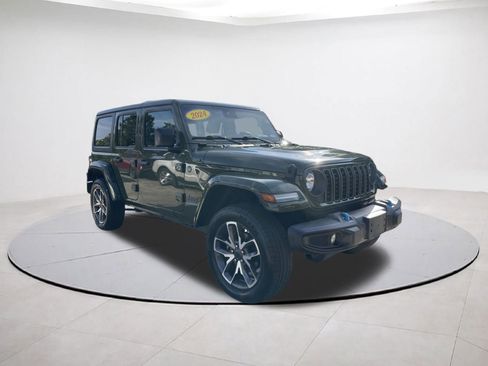 Used 2024 Jeep Wrangler Sport S image 1
