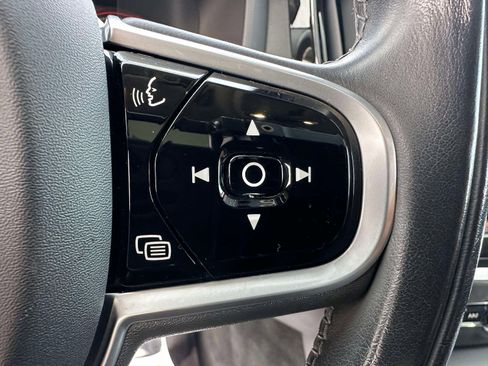 Used 2021 Volvo V60 T5 Cross Country w/ Advanced Package image 15