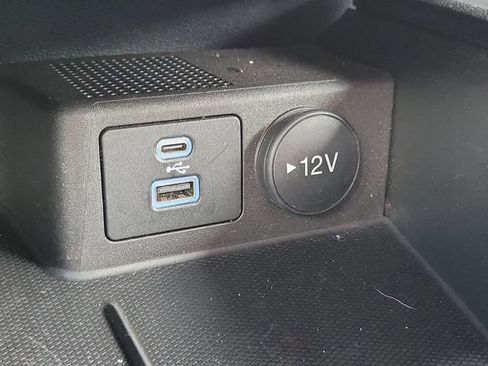 Certified 2023 Ford Escape Active AWD/4WD image 19