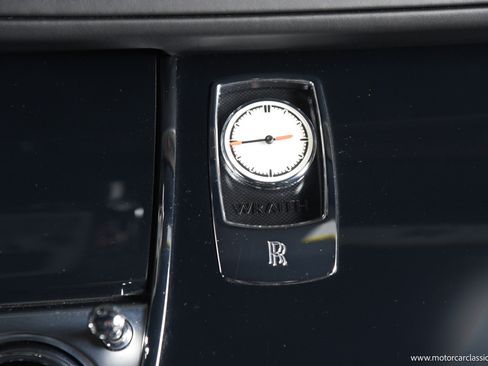 Used 2016 Rolls-Royce Wraith image 35