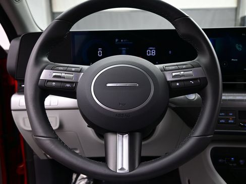 Used 2026 Hyundai Kona SEL Sport AWD/4WD image 23