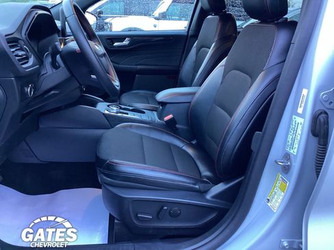 Used 2025 Ford Escape ST-Line FWD image 13