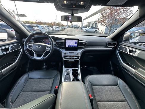 Certified 2022 Ford Explorer Timberline image 3
