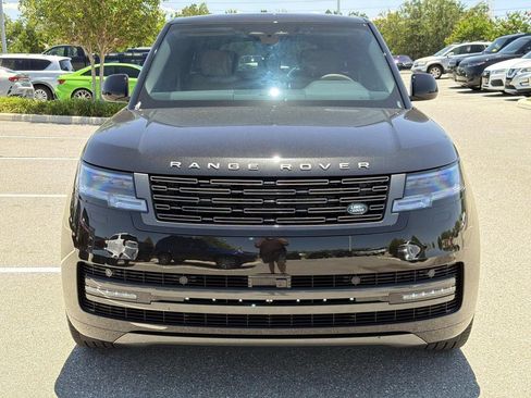 New 2026 Land Rover Range Rover Long Wheelbase SE AWD/4WD image 8