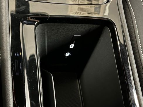 New 2026 Volkswagen Tiguan SEL R-Line image 15