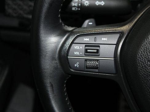 Used 2025 Honda Accord Sport image 18