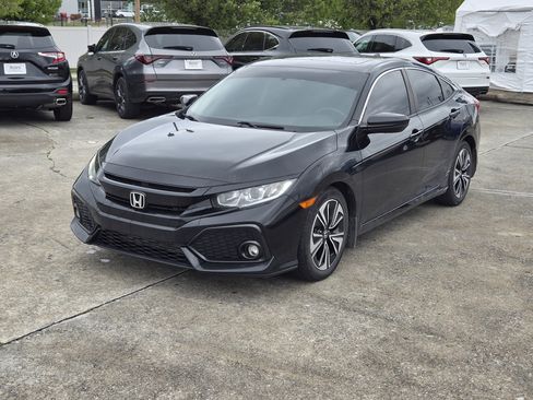 Used 2017 Honda Civic EX-L image 2