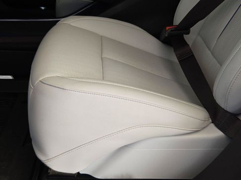Certified 2024 Cadillac Lyriq Sport RWD image 27
