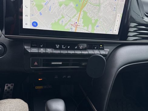 Used 2025 Toyota Camry XSE image 16