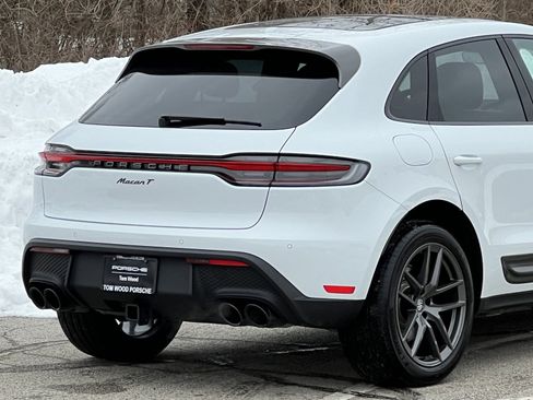 Certified 2025 Porsche Macan Turbo image 10