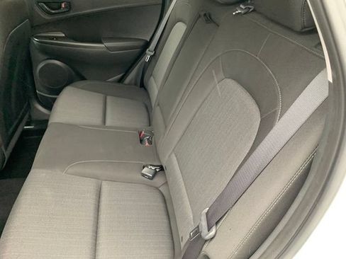 Certified 2023 Hyundai Kona SEL AWD/4WD image 18