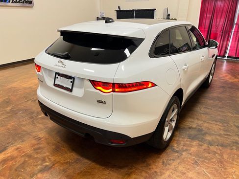 Used 2020 Jaguar F-PACE Premium image 49