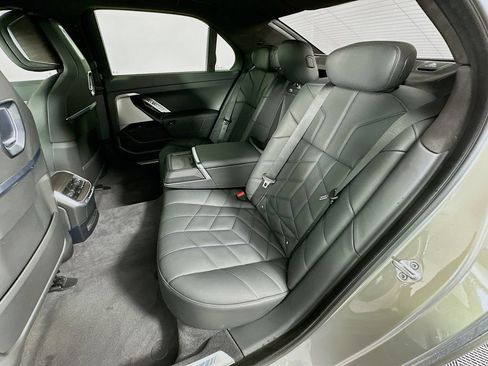 Used 2023 BMW 740i RWD image 24