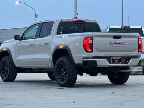 New 2026 GMC Canyon Elevation w/ Convenience Package image 4