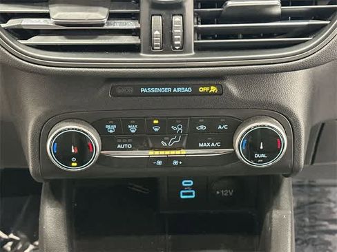 Used 2023 Ford Escape Active image 13