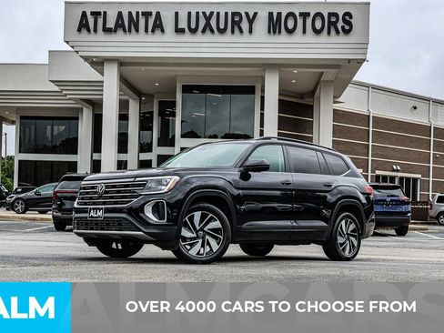 Used 2024 Volkswagen Atlas SE FWD image 3