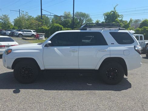 Used 2022 Toyota 4Runner SR5 w/ TRD Black Wheel Package (TMS) AWD/4WD image 1