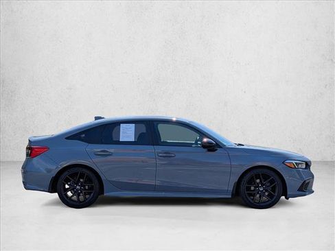Used 2024 Honda Civic Sport image 4